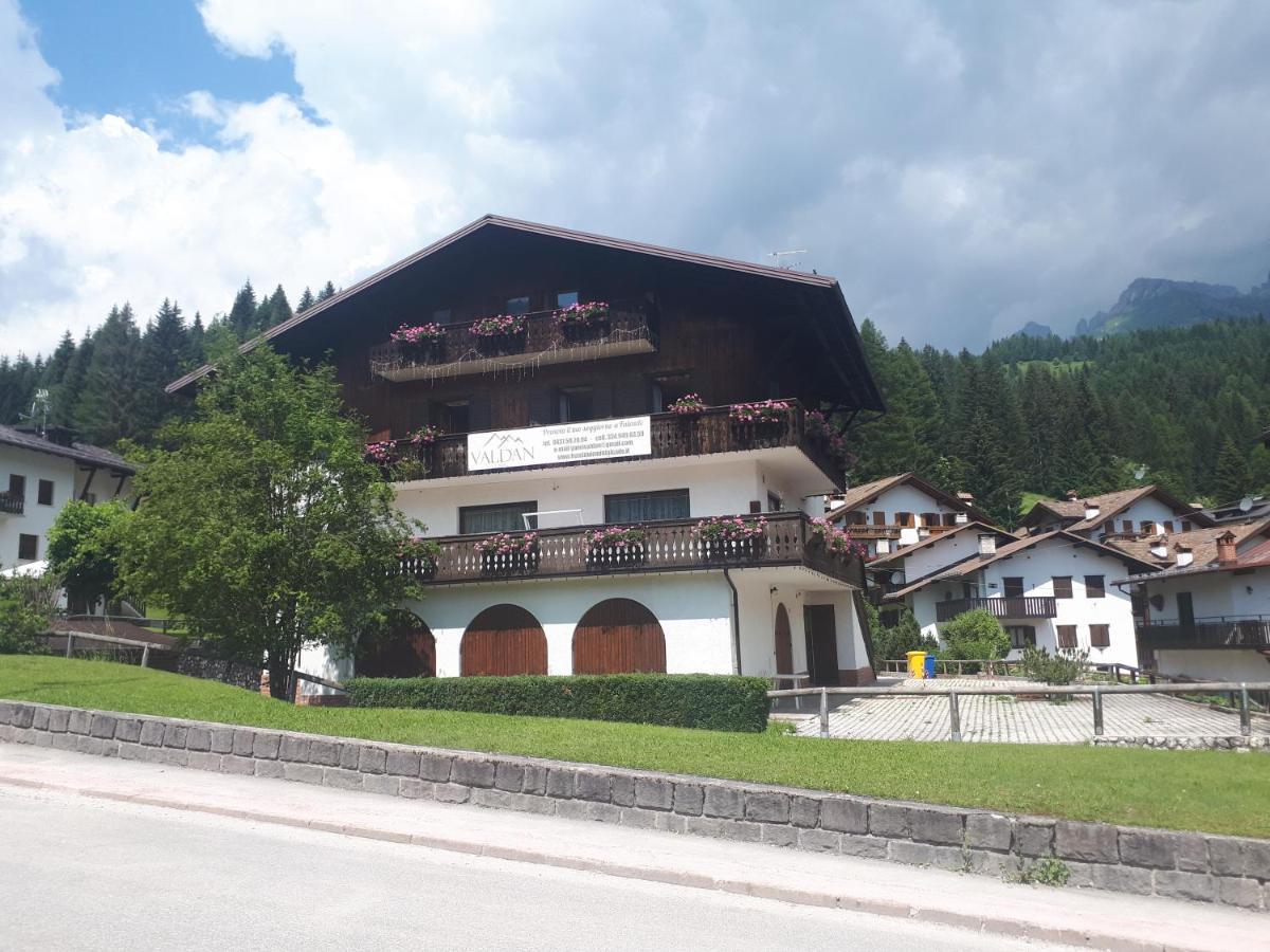 Garni Valdan Hotel Falcade Bagian luar foto