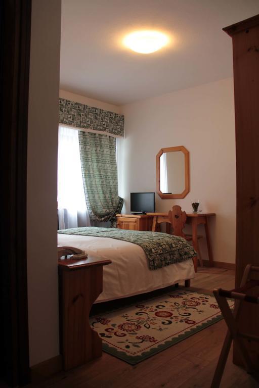 Garni Valdan Hotel Falcade Bagian luar foto