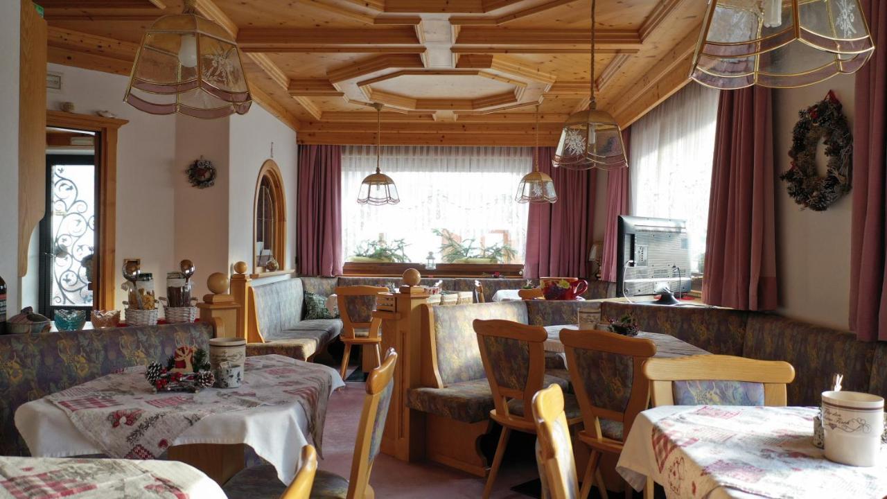 Garni Valdan Hotel Falcade Bagian luar foto